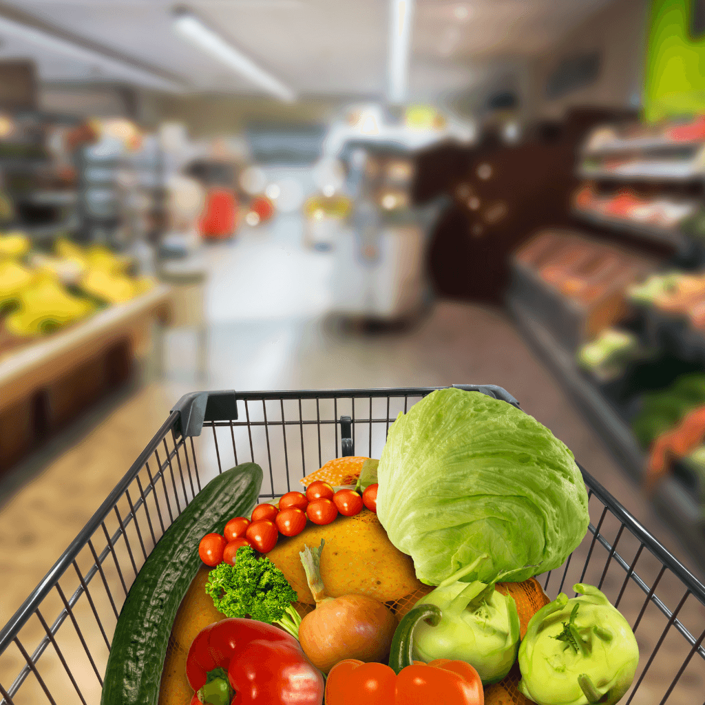 عمال تسوق المستلزمات
