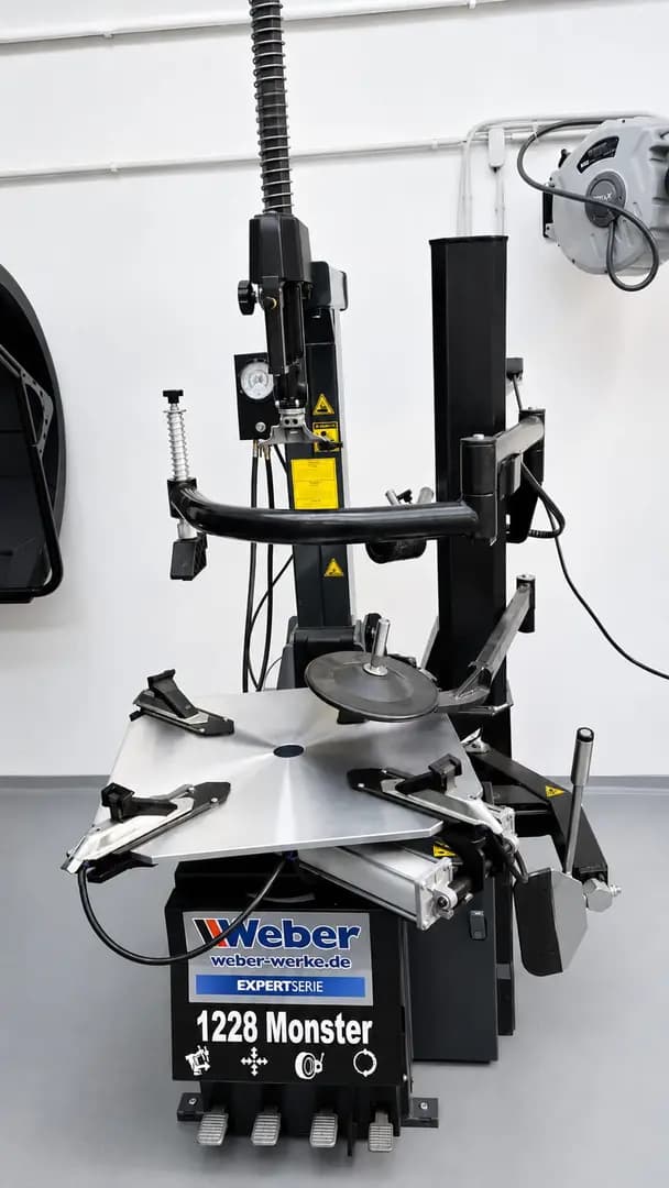 ZAS AUTOSERVICE - 2