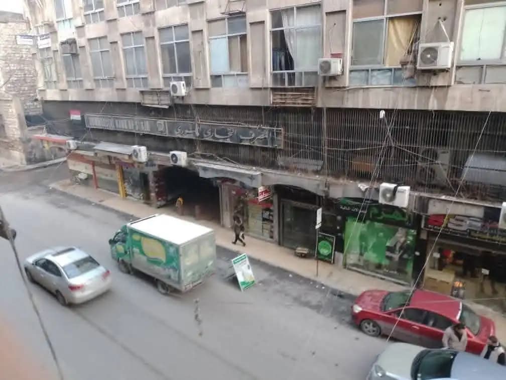 محل للبيع  - 2