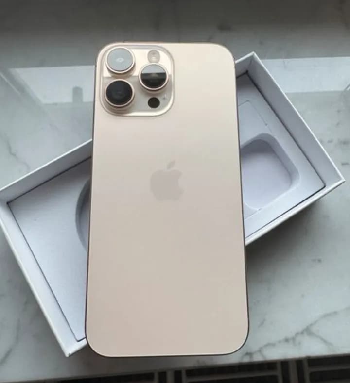 iphone 16 pro  - 2