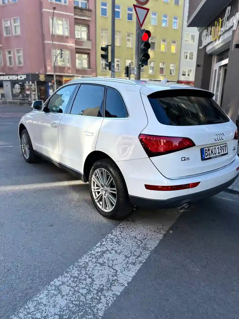 Audi ø5  - 2
