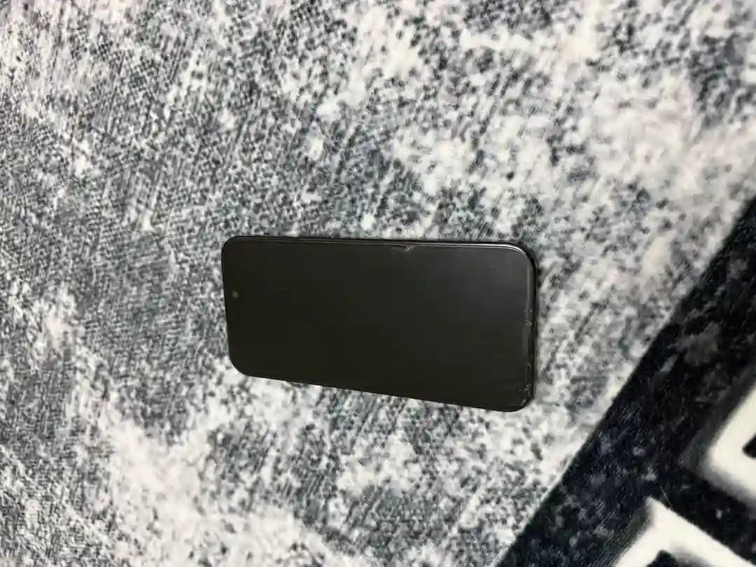 IPhone 16 pro max - 3
